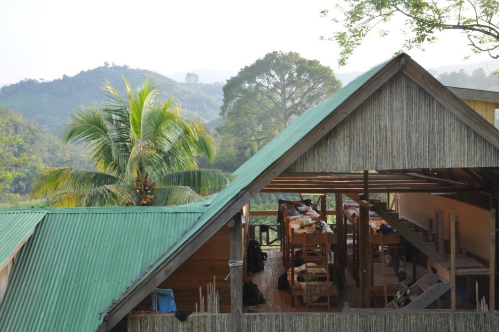 Utopia Eco Hotel Lanquin Exterior photo